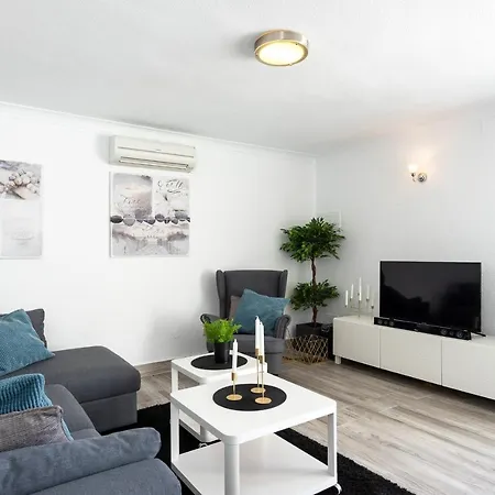 Seaview Family By Costarentals - Ref 54 Apartment *
