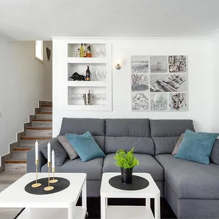 Apartment Seaview Family By Costarentals - Ref 54